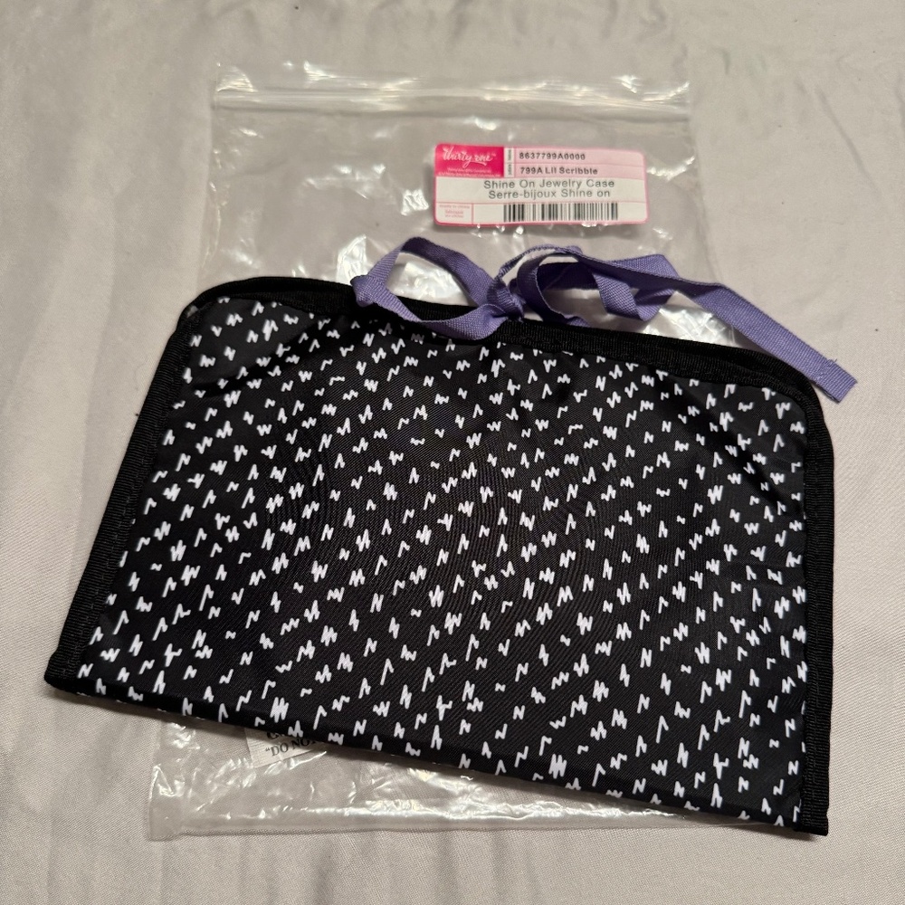 Thirty-one Shine on Jewelry Case